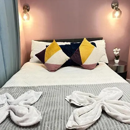 Central London One Bedroom Apartment
